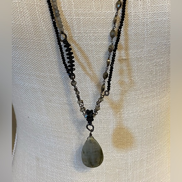 Love Heals Necklace - Picture 6 of 15